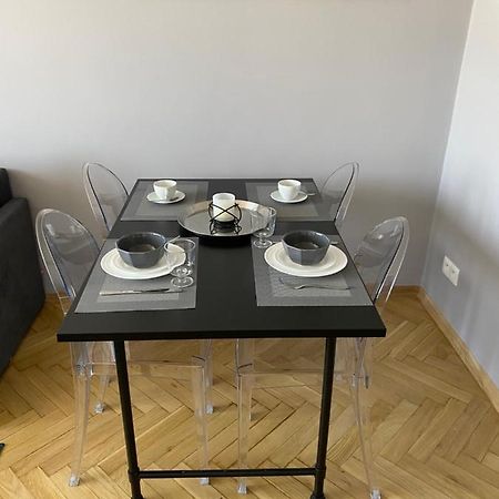 华沙Apartament Emilian公寓 外观 照片